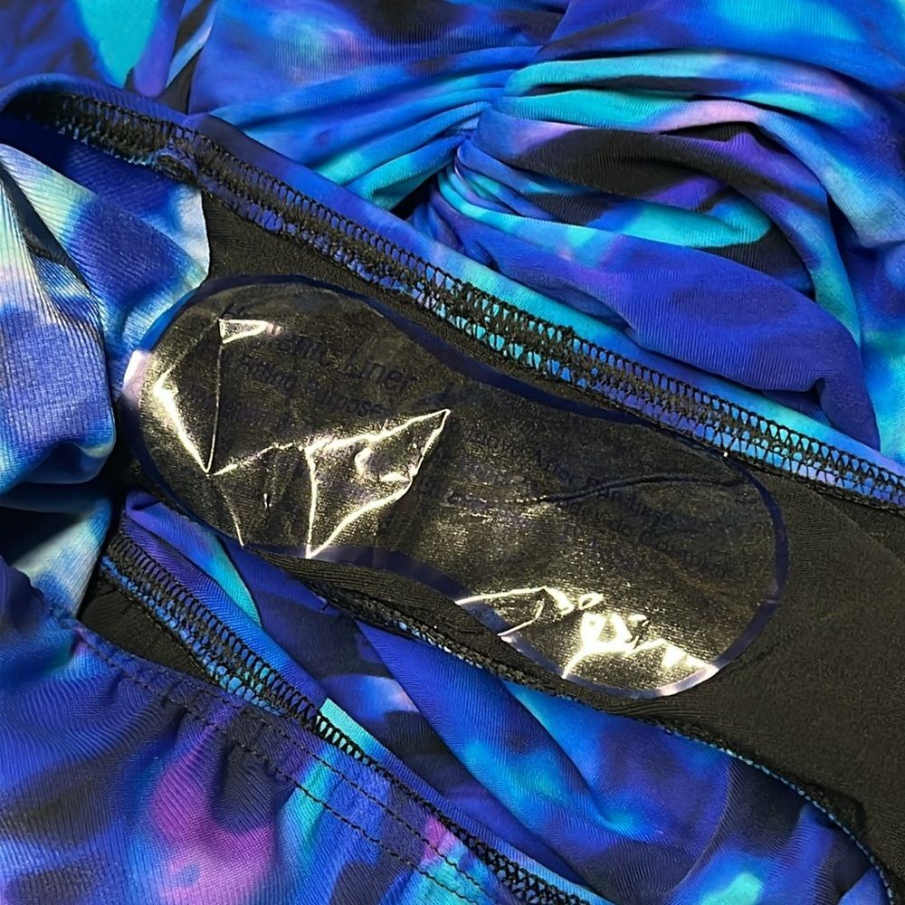 NWOT Miraclesuit | Cloud Leopard Esmerelda One Piece Swimsuit 10‎ - Picture 8 of 9